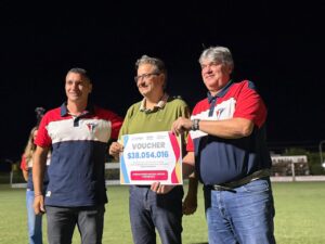 El ministro Brandan y dirigentes de Matienzo